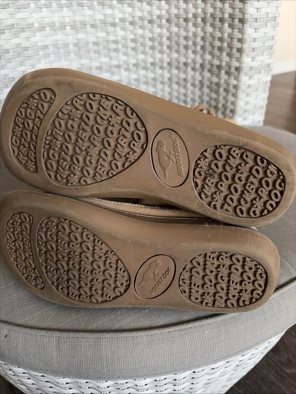 Rocket Dog Boots Size 6 Tan